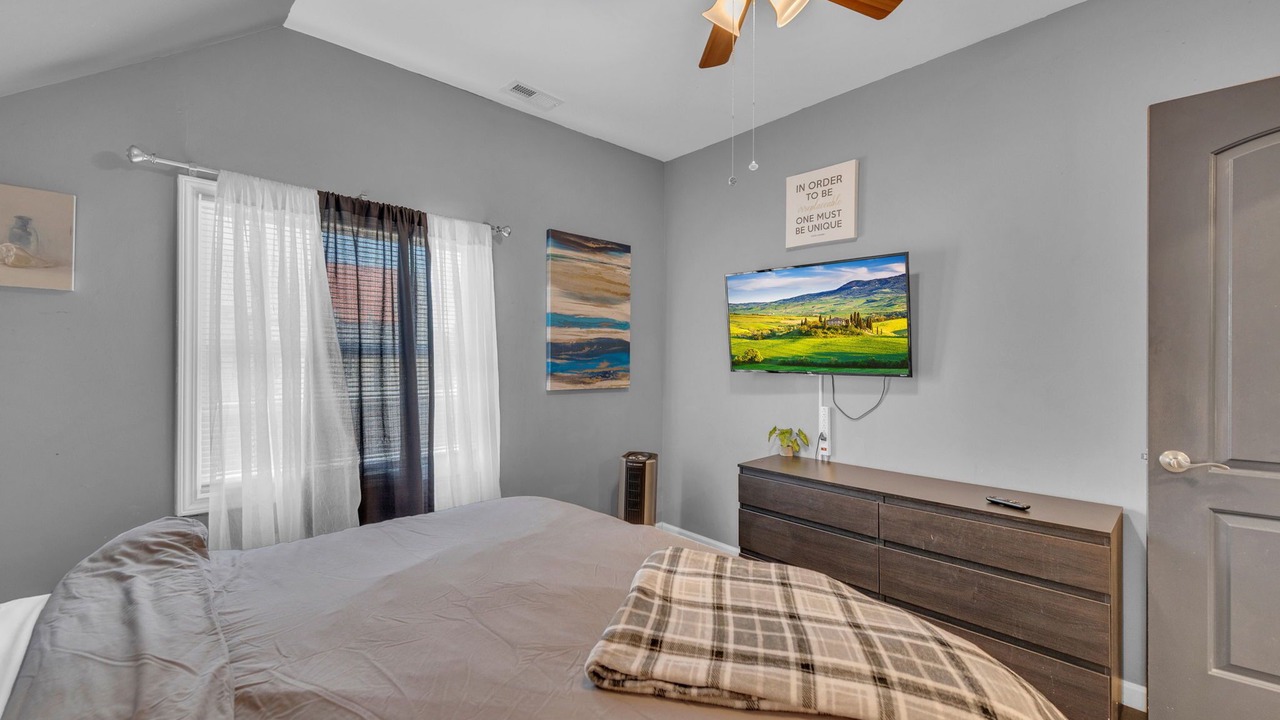 Photo of Bedroom in Riverview