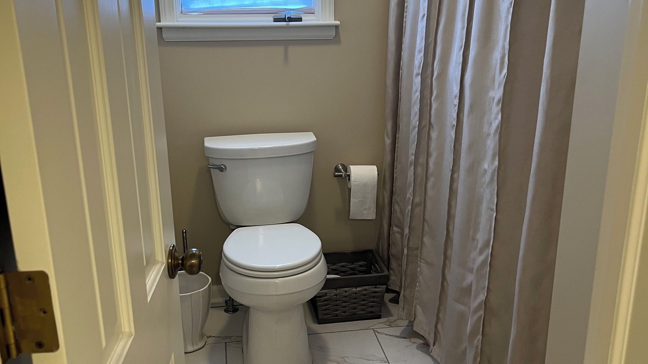 Photo of Bathroom in Leawood