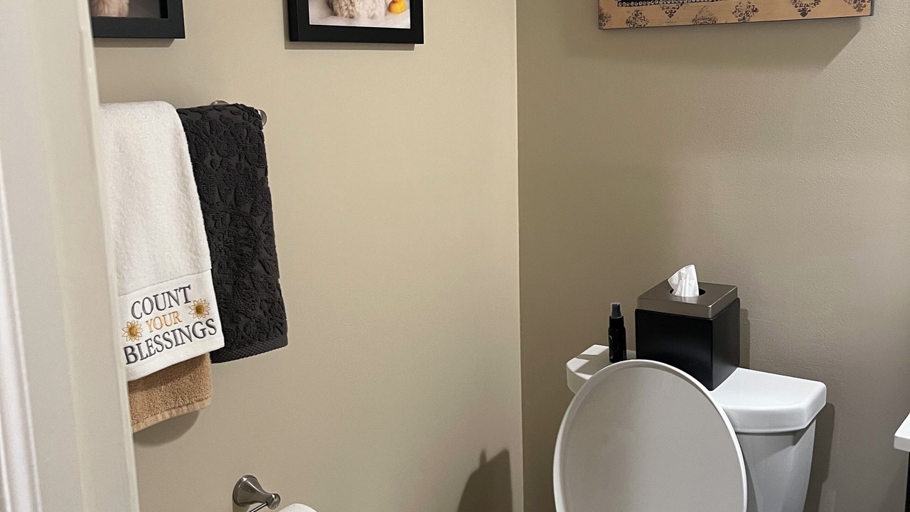 Photo of Bathroom in Leawood