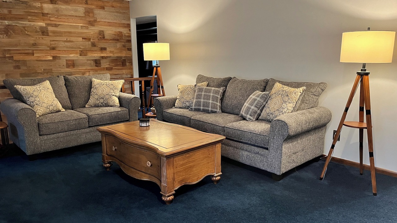 Photo of Livingroom in Lindsborg