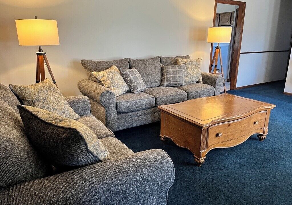 Photo of Livingroom in Lindsborg