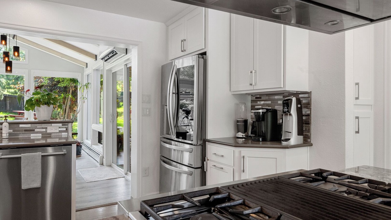 Photo of Kitchen in Skyway