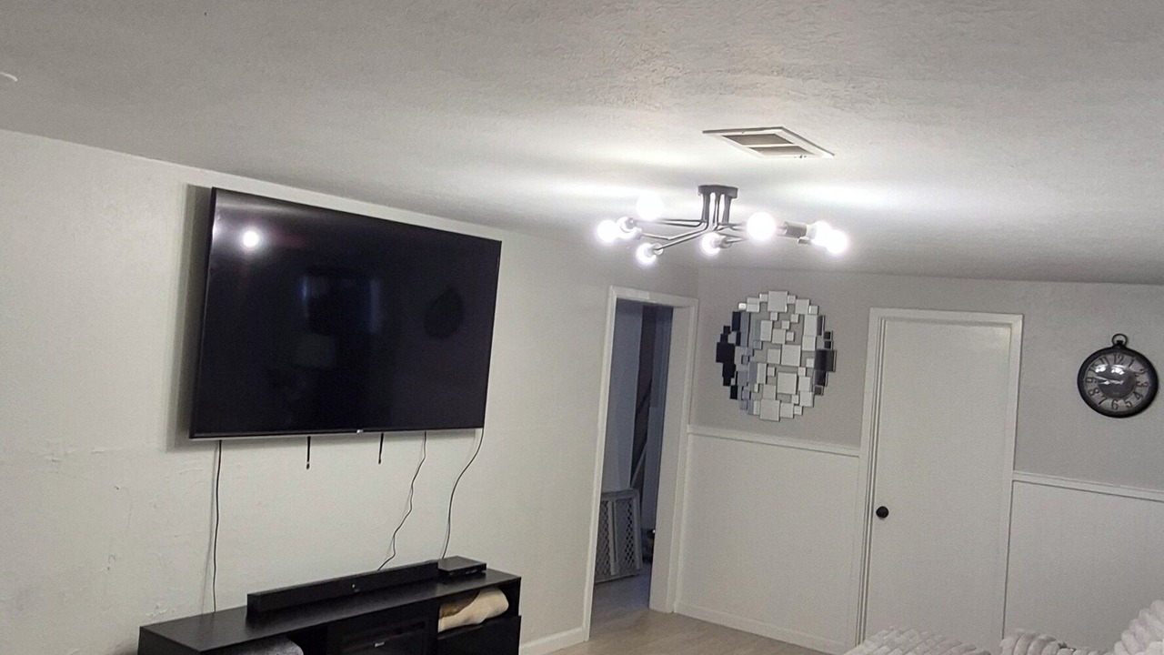 Photo of Livingroom in Montrose