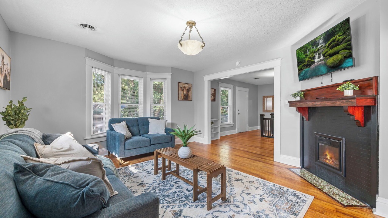 Photo of Livingroom in St. Joseph
