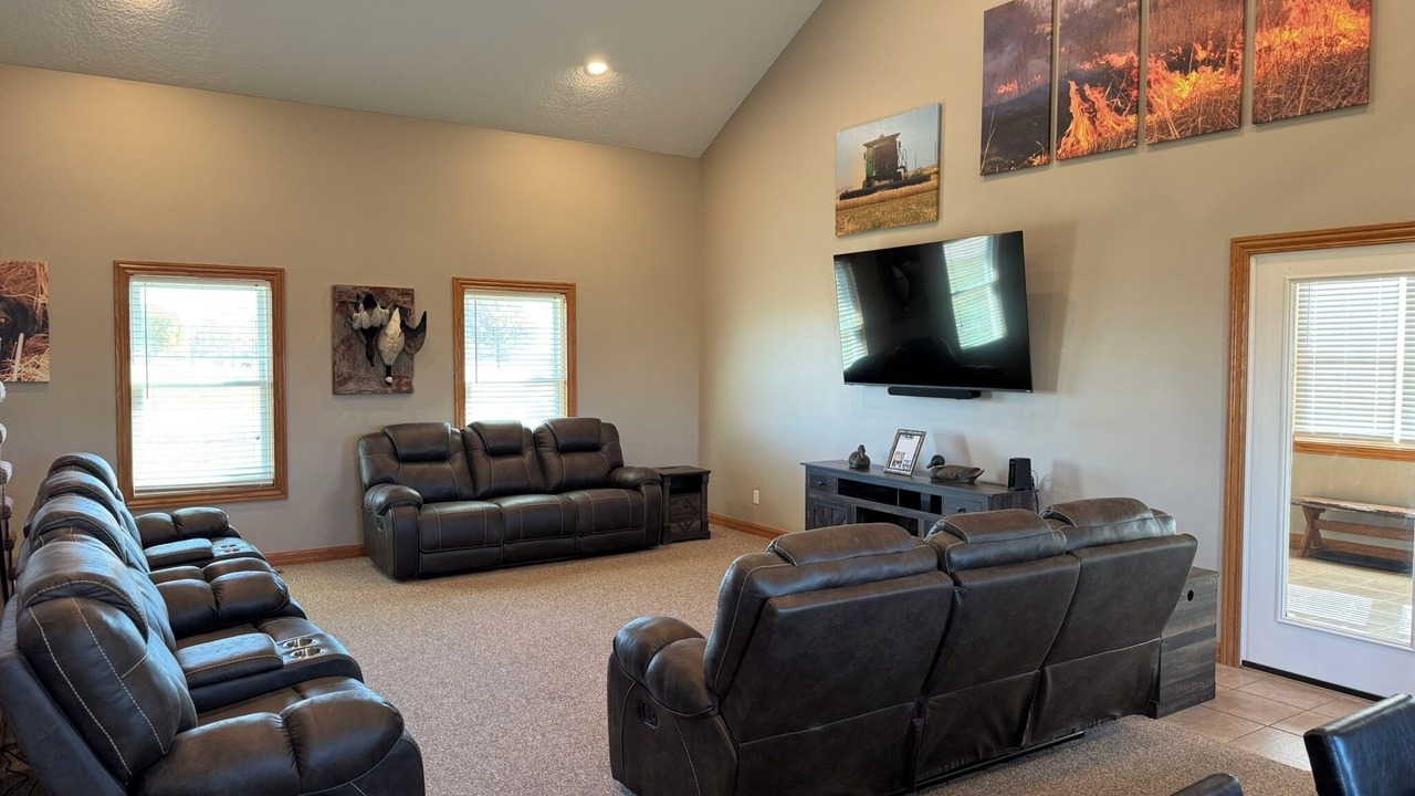 Photo of Livingroom in Lamont