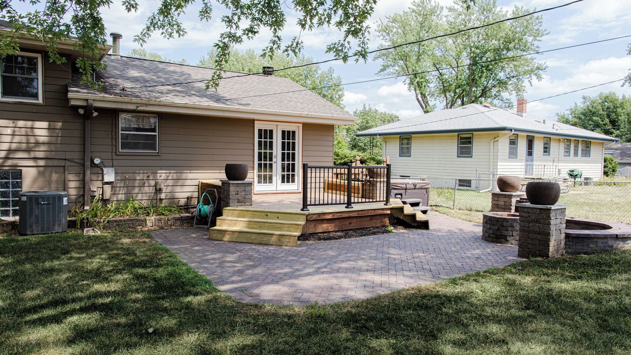 Photo of Patio Balcony in South Central Omaha