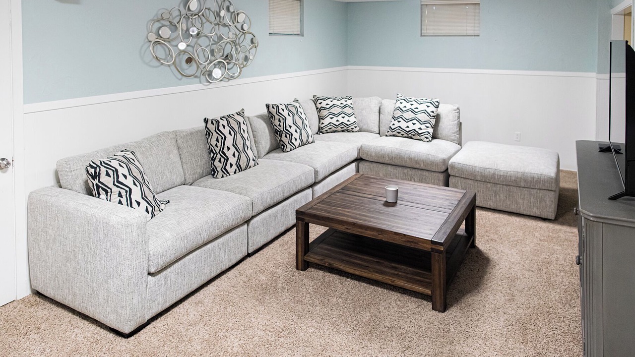 Photo of Livingroom in South Central Omaha