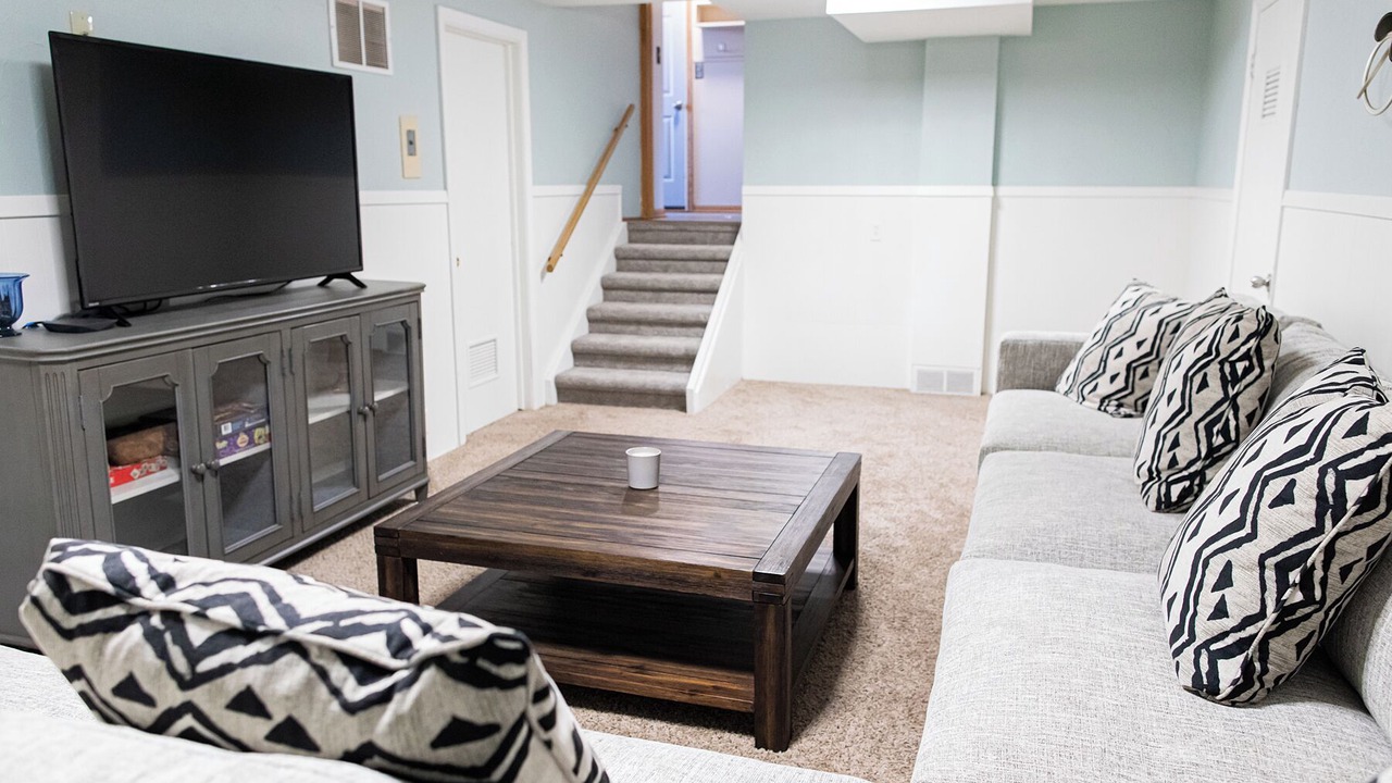 Photo of Livingroom in South Central Omaha