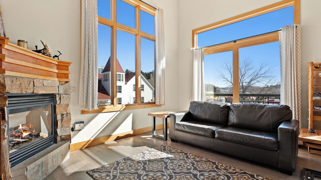 Photo of Livingroom in Estes Park