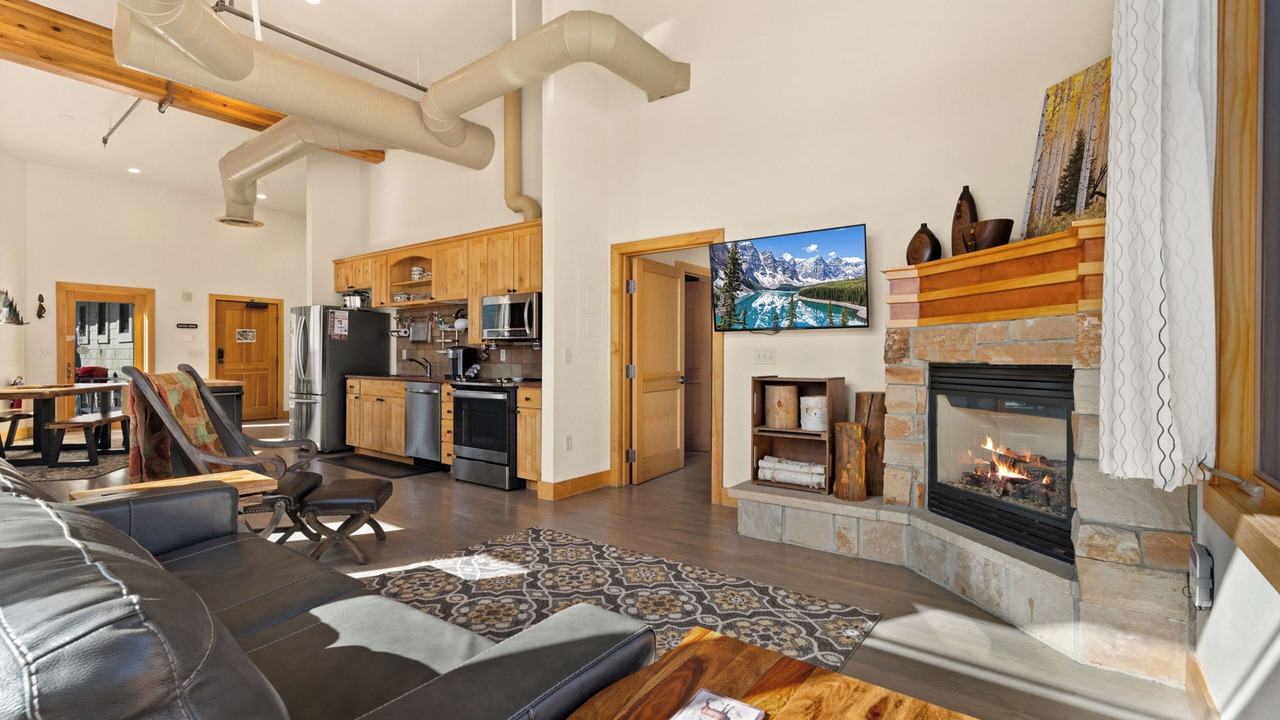Photo of Livingroom in Estes Park