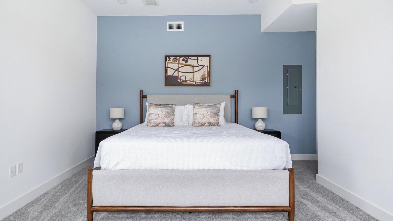 Photo of Bedroom in Lee's Summit