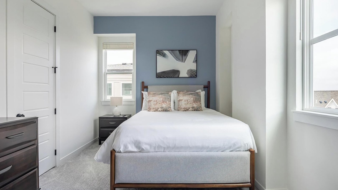 Photo of Bedroom in Lee's Summit