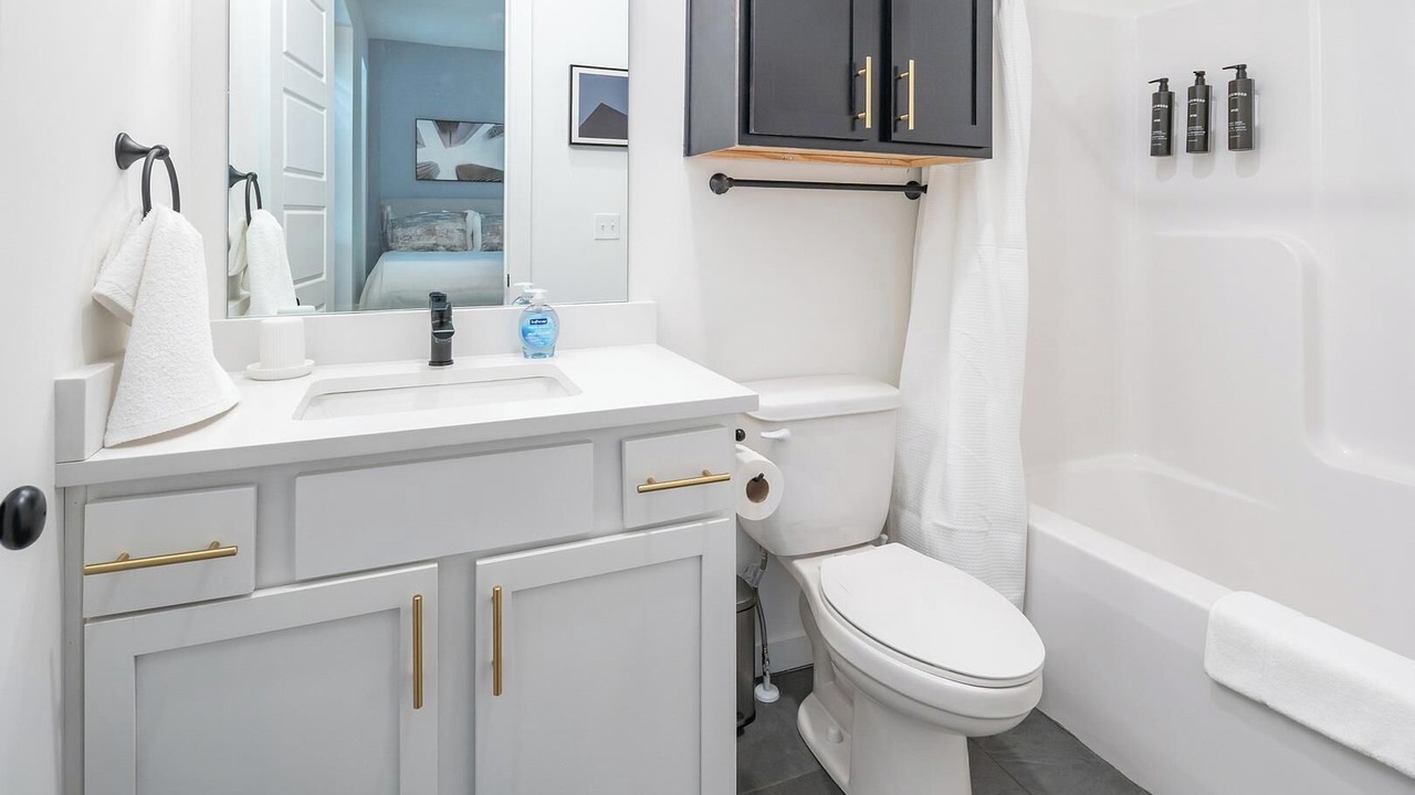 Photo of Bathroom in Lee's Summit