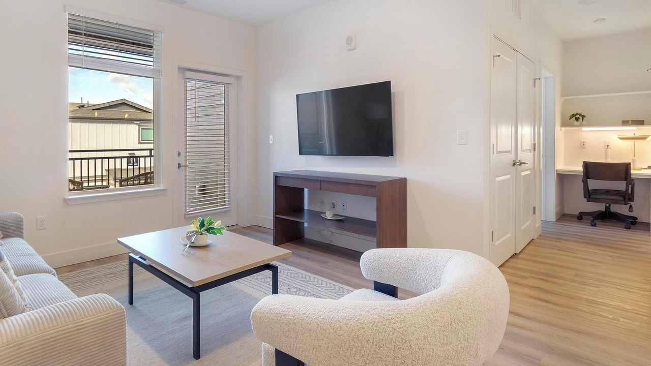 Photo of Livingroom in Firestone