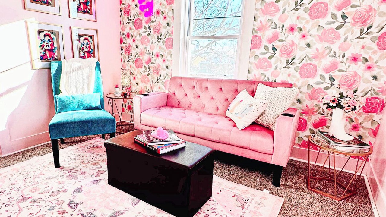 Photo of Livingroom in Russell