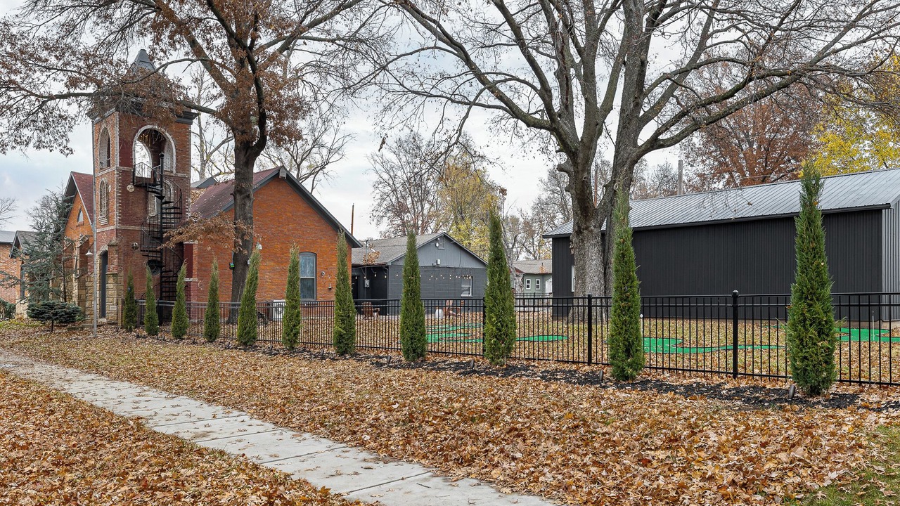 Photo of Outdoor in New Century