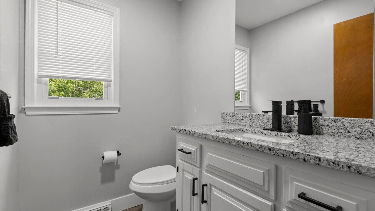 Photo of Bathroom in Overland Park