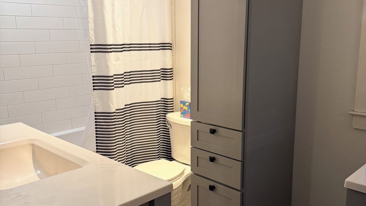 Photo of Bathroom in Tower Homes