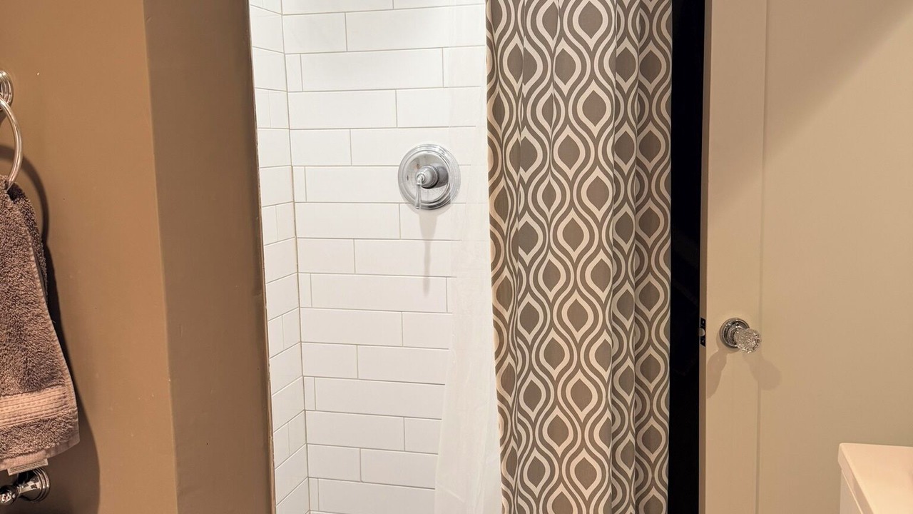 Photo of Bathroom in Tower Homes