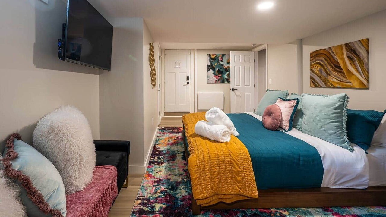 Photo of Bedroom in Lee's Summit