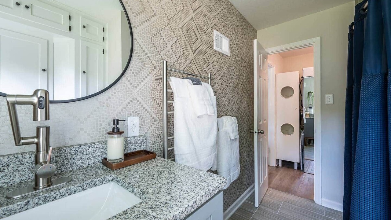Photo of Bathroom in Lee's Summit