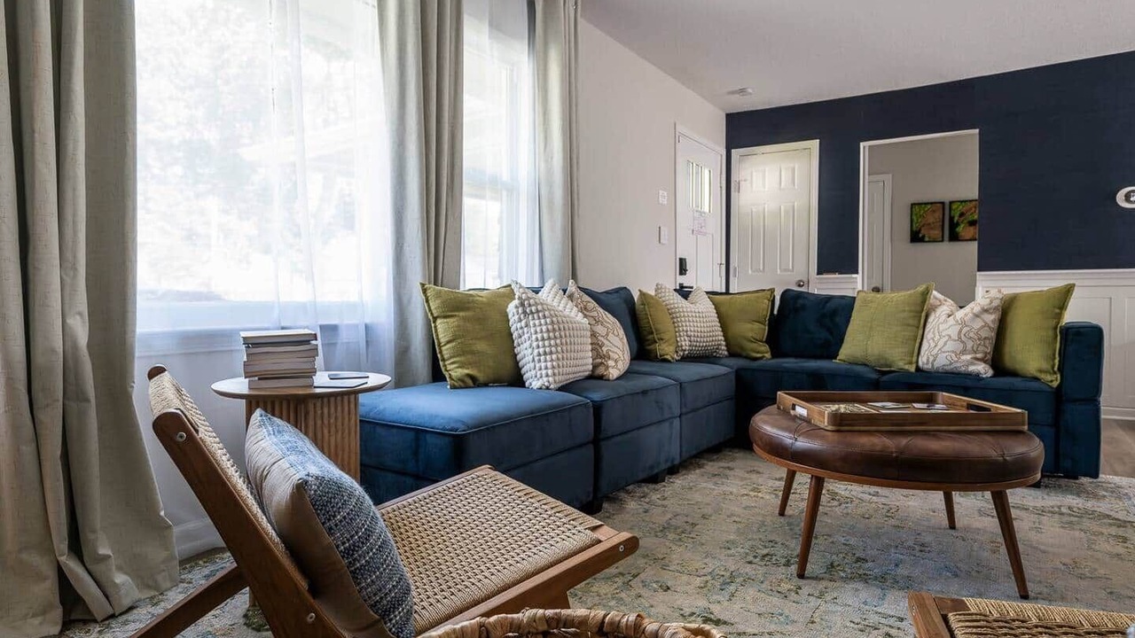Photo of Livingroom in Lee's Summit