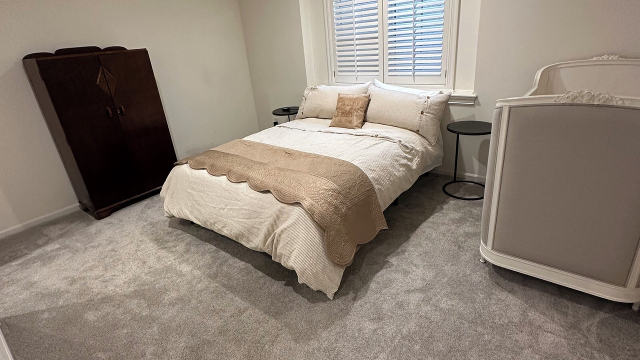 Photo of Bedroom in Leawood