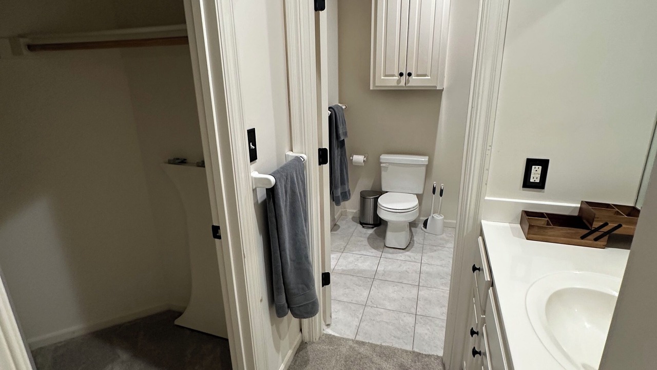Photo of Bathroom in Leawood
