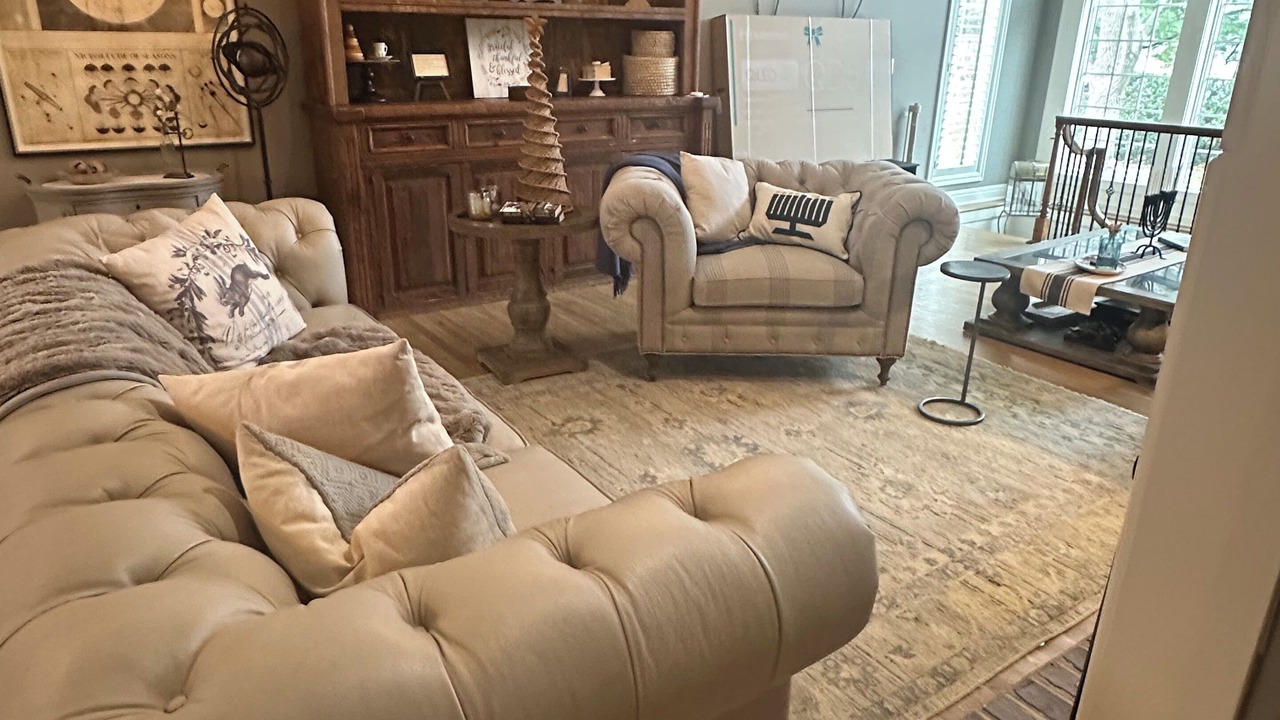 Photo of Livingroom in Leawood