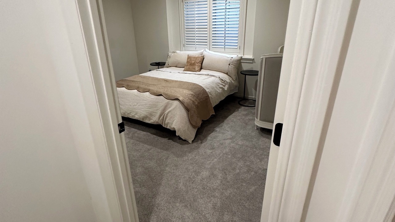 Photo of Bedroom in Leawood