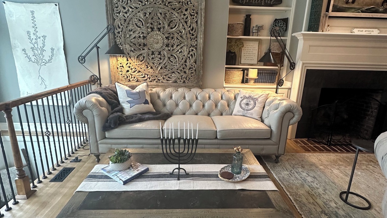 Photo of Livingroom in Leawood