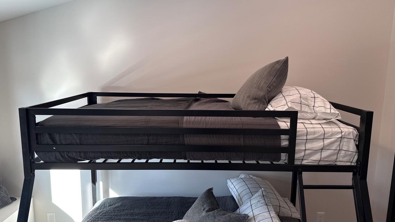 Photo of Bedroom in Elkhorn