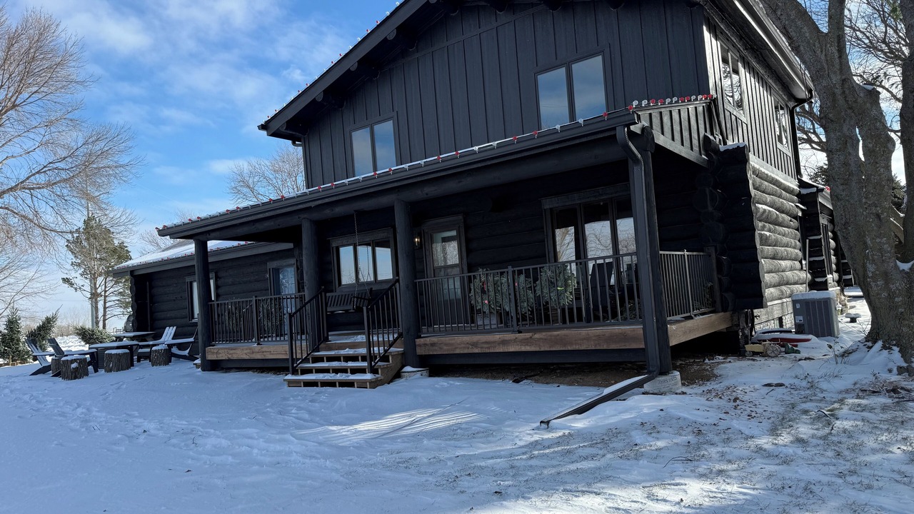 Photo of Outdoor in Elkhorn