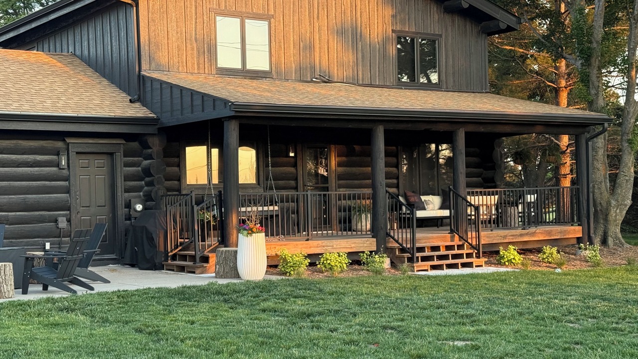 Photo of Outdoor in Elkhorn
