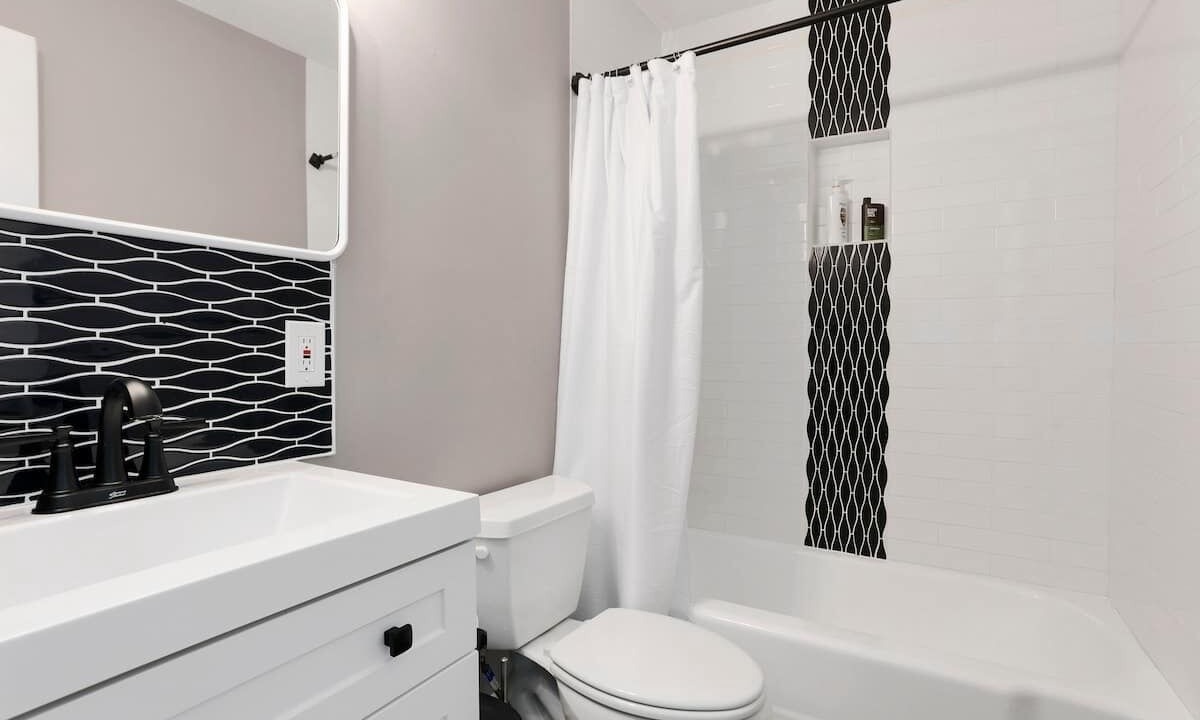 Photo of Bathroom in Overland Park