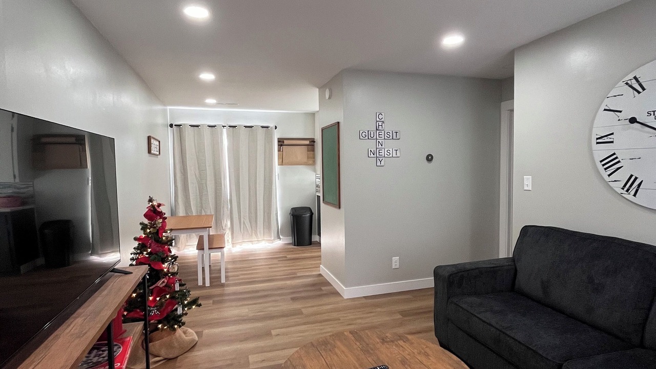 Photo of Livingroom in Cheney