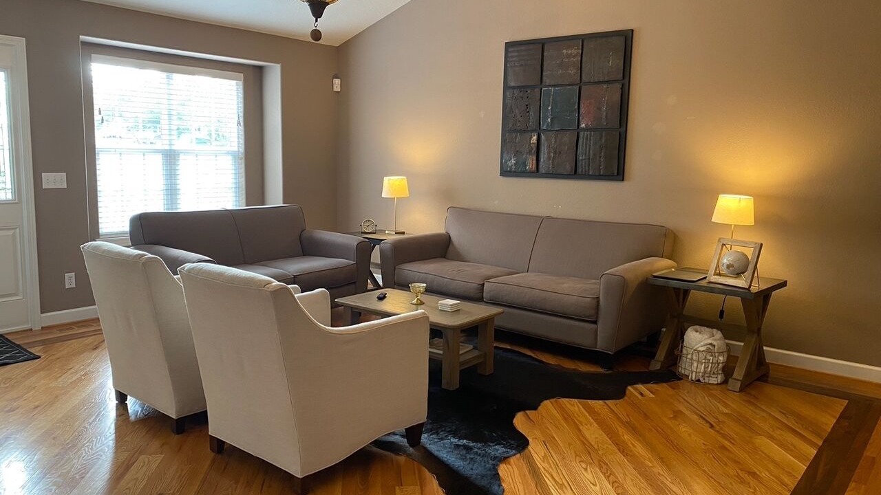Photo of Livingroom in Lawrence