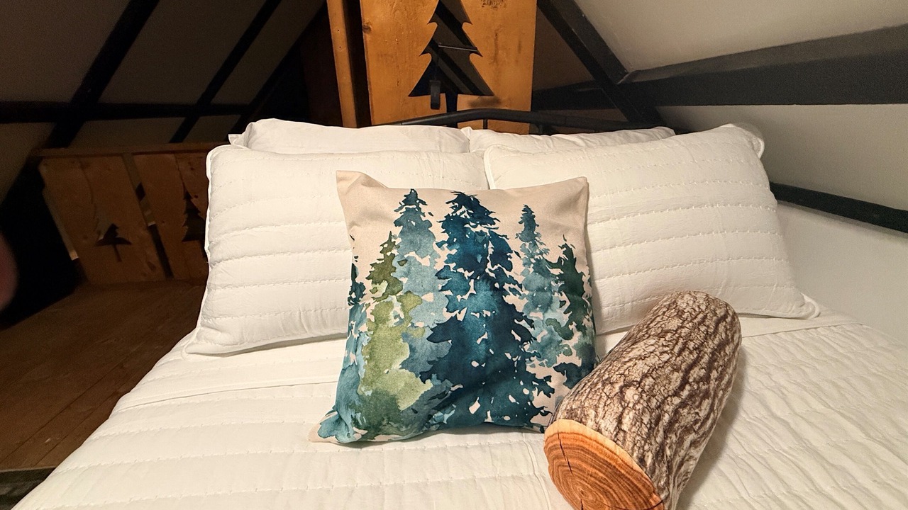 Photo of Bedroom in Blue Rock Springs
