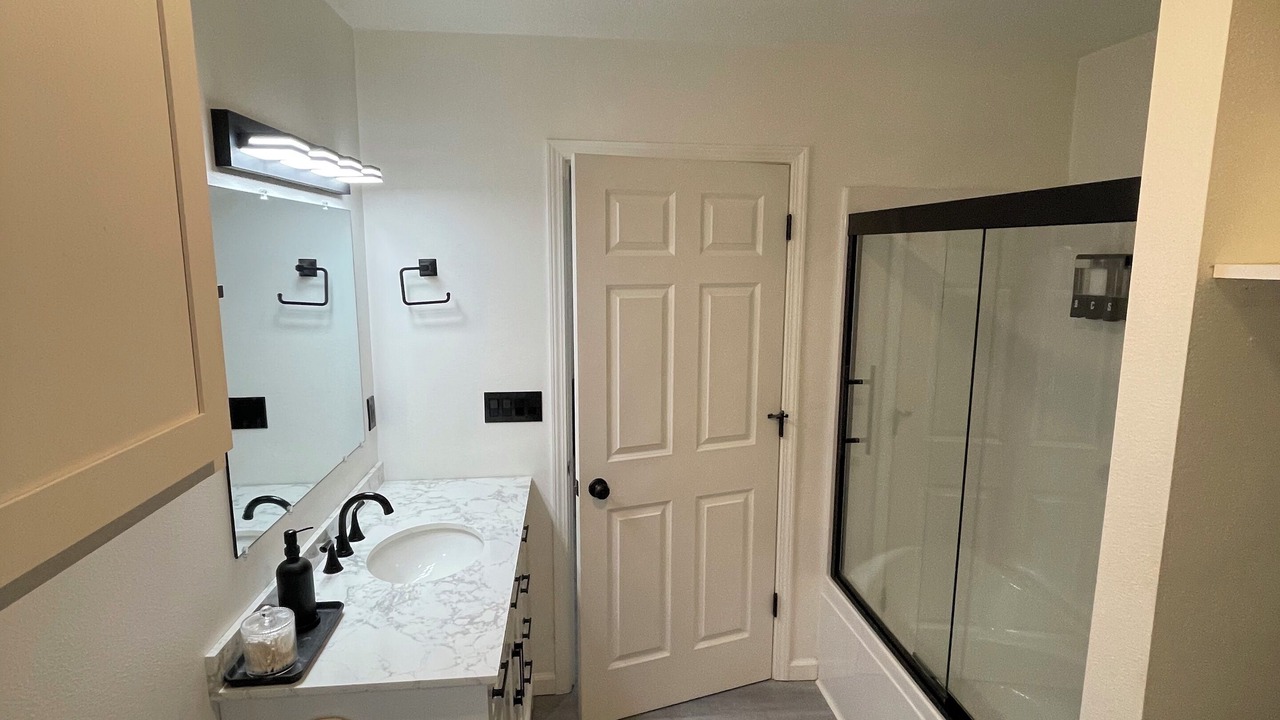 Photo of Bathroom in Clear Lake