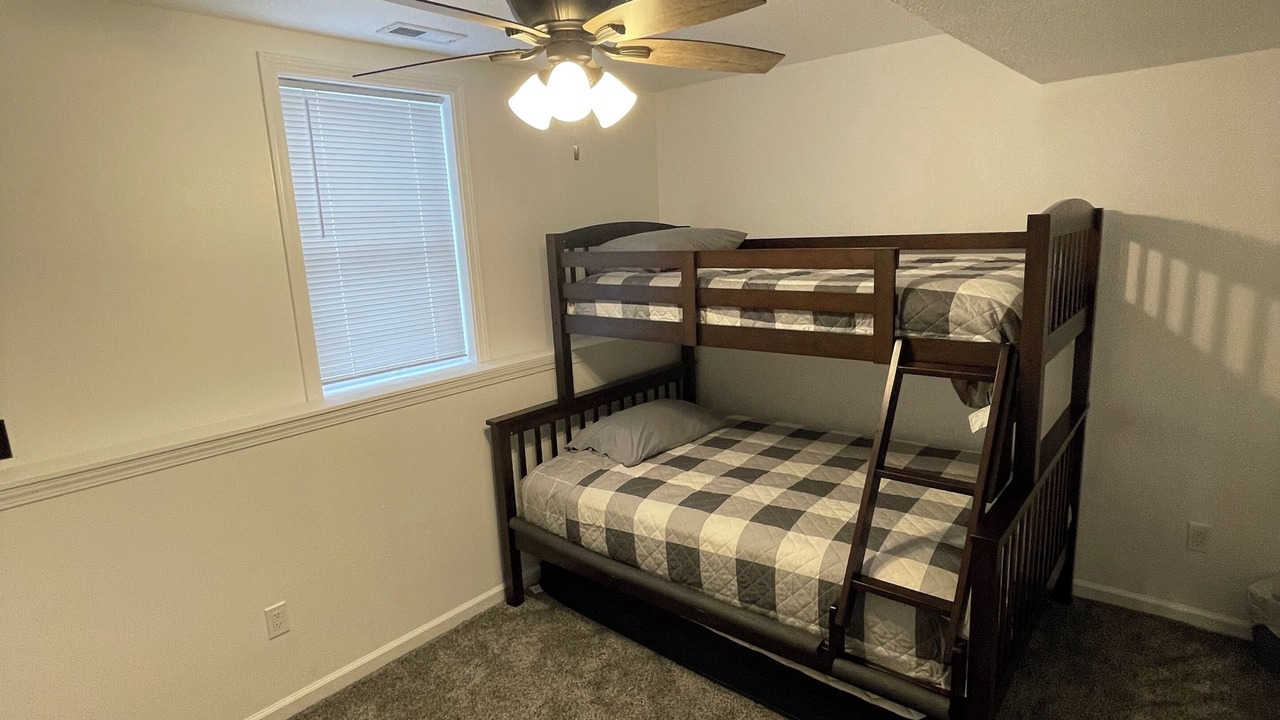 Photo of Bedroom in Clear Lake