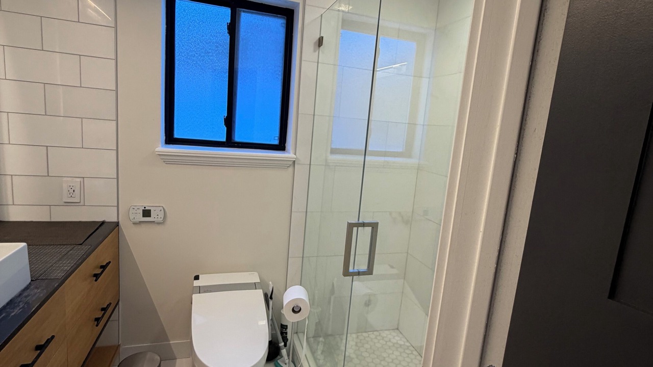 Photo of Bathroom in Summit Park