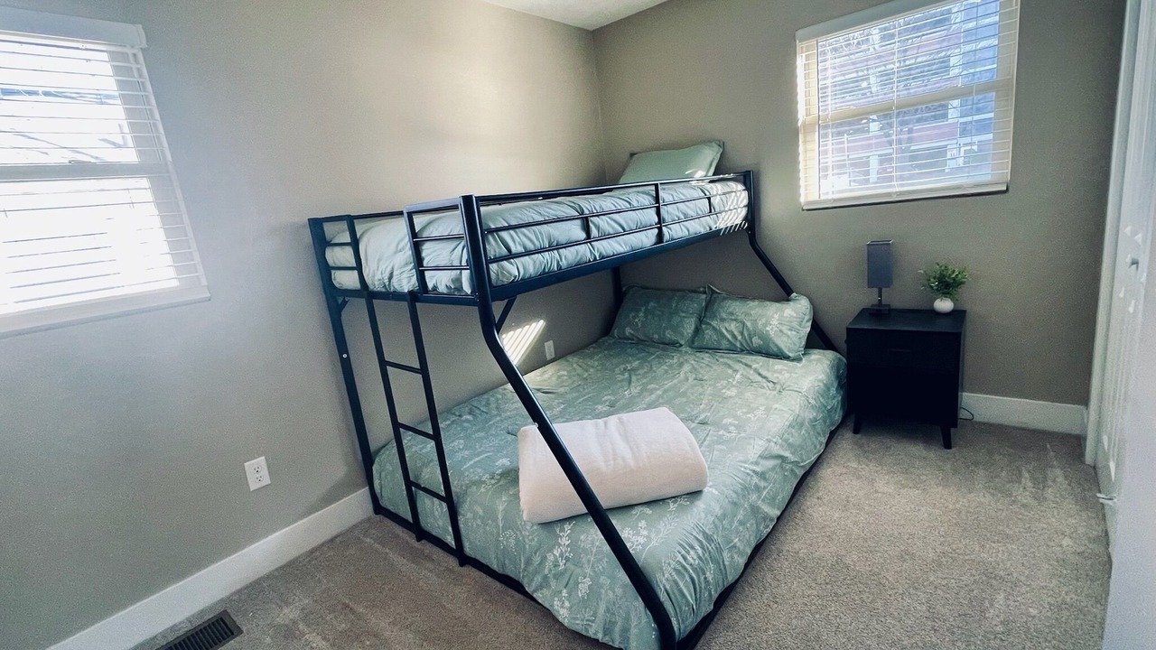 Photo of Bedroom in Lincoln