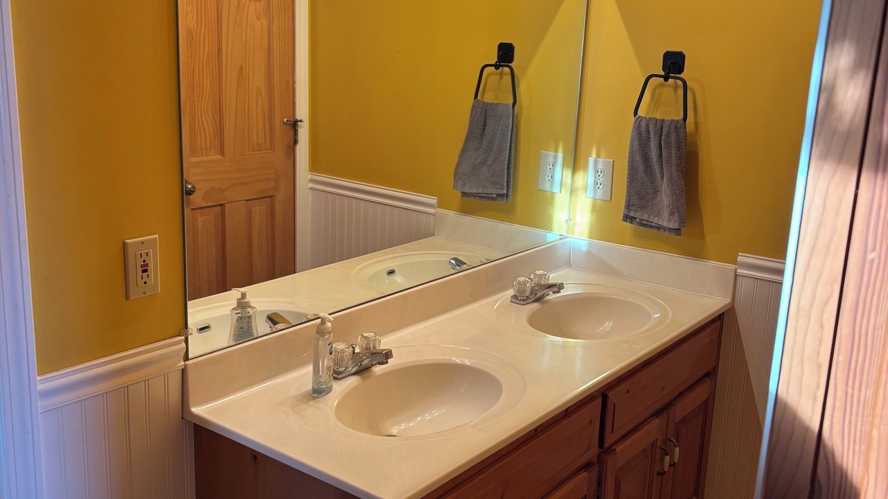 Photo of Bathroom in Potter