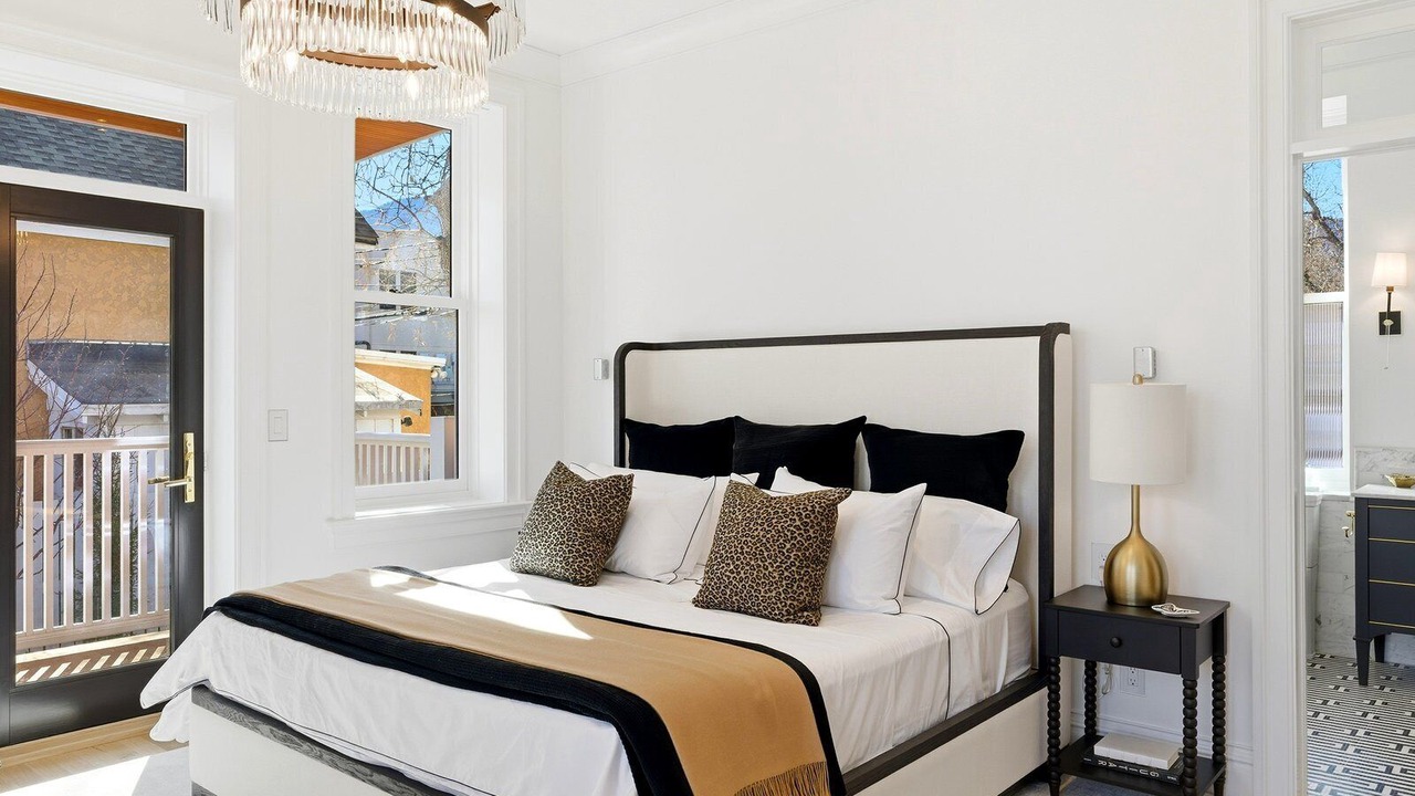 Photo of Bedroom in Downtown