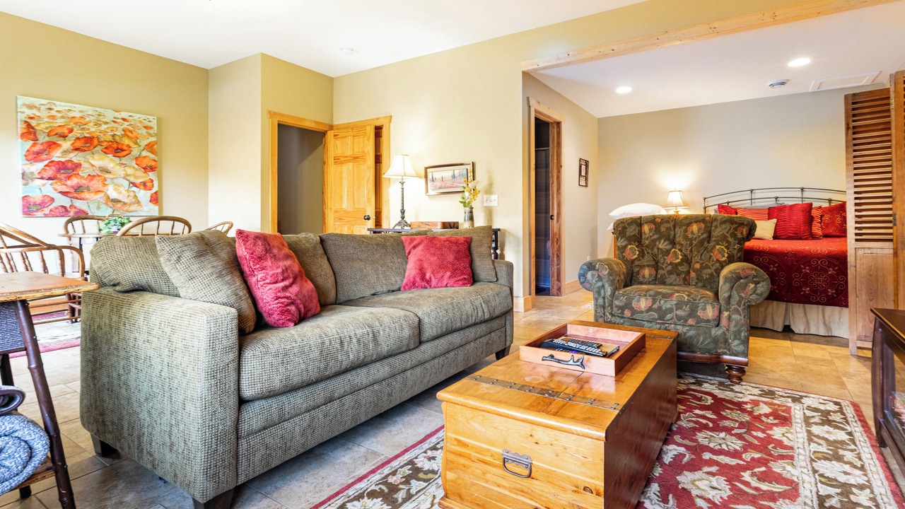 Photo of Livingroom in Dubuque