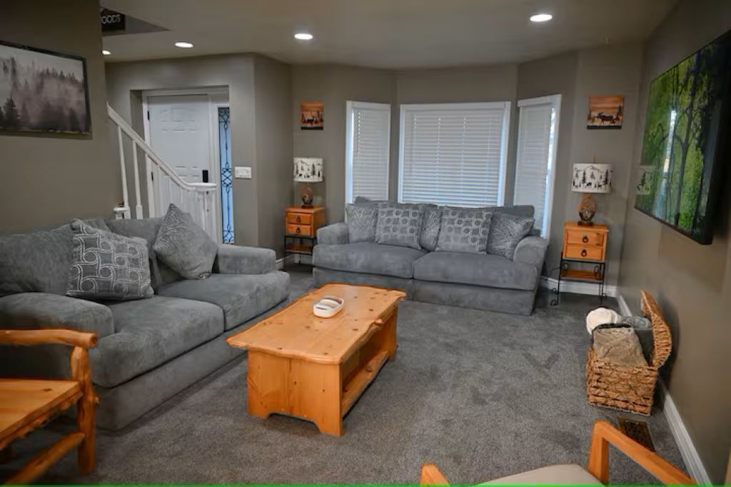 Photo of Livingroom in Greeley