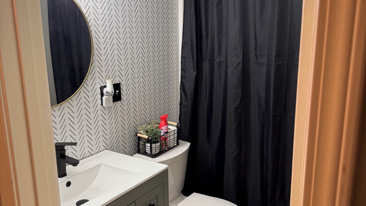 Photo of Bathroom in Blue Springs