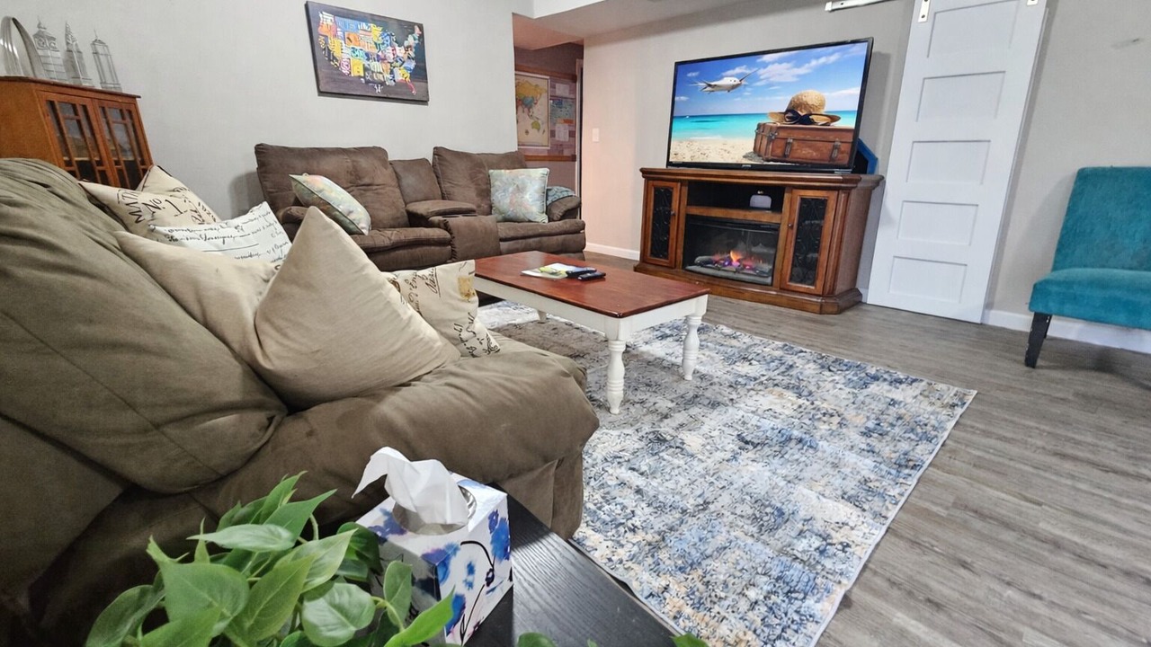 Photo of Livingroom in Lawrence