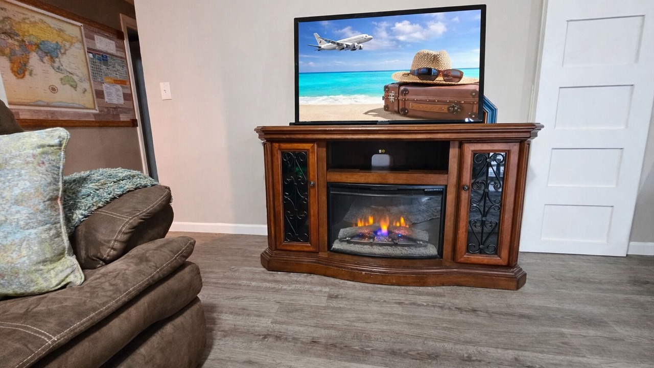 Photo of Livingroom in Lawrence