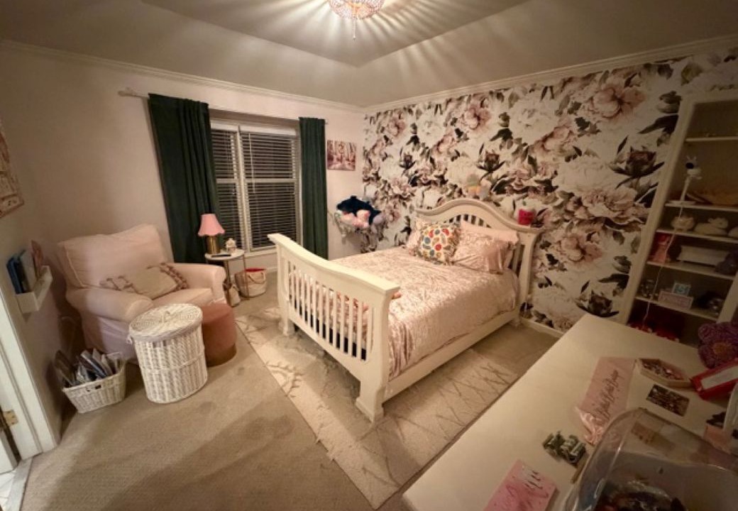 Photo of Bedroom in Prairie Village